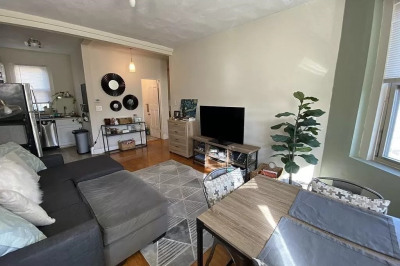 1665 Commonwealth Ave #18 1