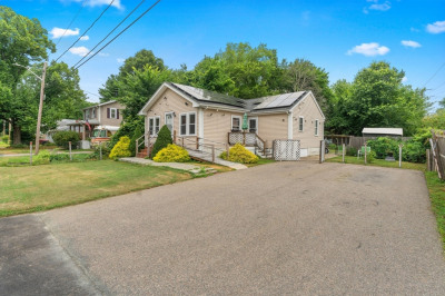 18 Edinboro Ave 1