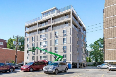 4 Trowbridge Pl #3D 1