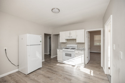 61 Ellsworth St #1 1