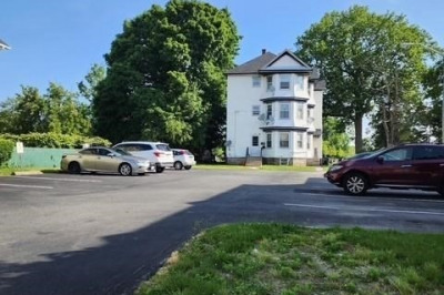 302 Cory St 1
