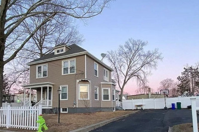 22 Lafayette St 1