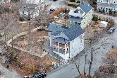 9-11 Keith St #1 1