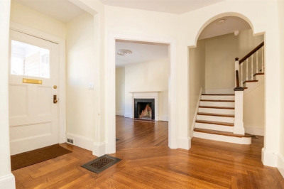 16 Fletcher St #1 1