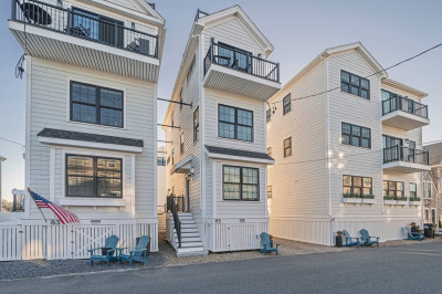 85 Glades Rd 1