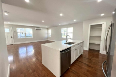 290 Riverside Ave. #2 1