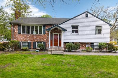 387 Lincoln Street 1