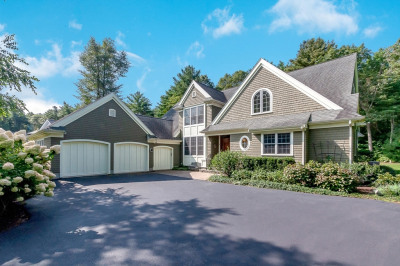 12 Prince Snow Cir