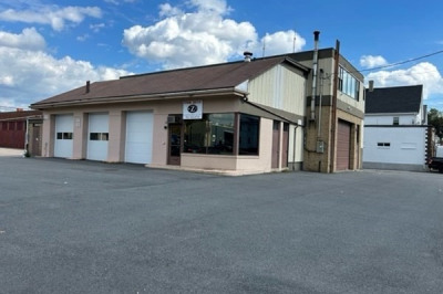 61 Central St
