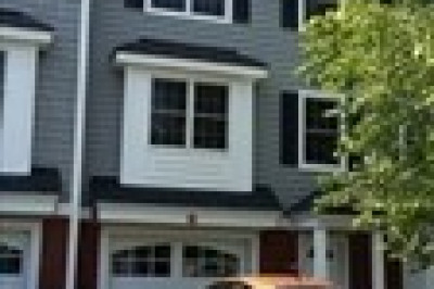 1975 Middlesex St #10 1