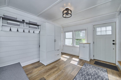 84 Redfield Rd 1