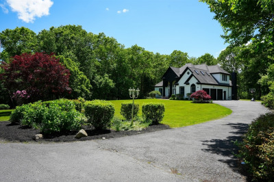 1274 Old Fall River Rd