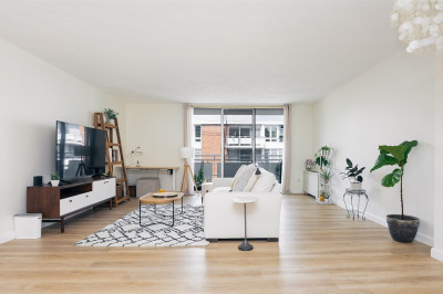 41 Park St #303 1