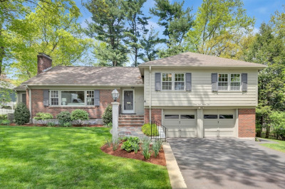 27 Lantern Ln 1