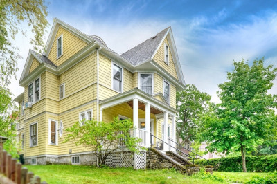 3 Bartlett St 1
