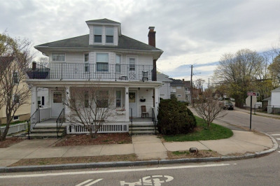 89-91 Thacher St #2 1