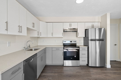 472 Essex Street #405 1
