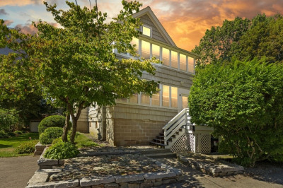 19 Wentworth Ave 1