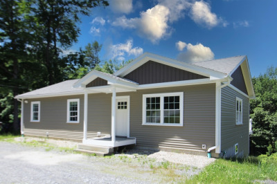 12 Pine Road 1