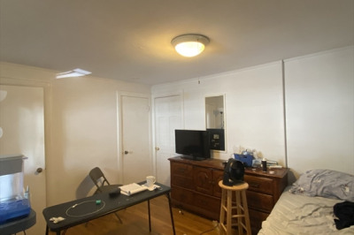 33 Sciarappa St #1 1