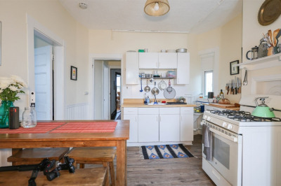 38 Jefferson St #1 1