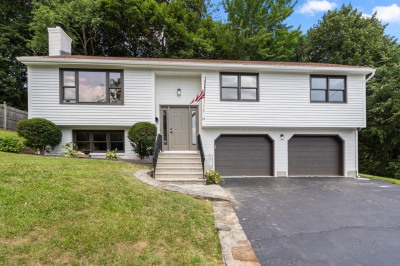 23 Whitten St 1