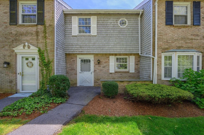 11 Captain Cook Ln #11
