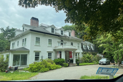 30 Green Lodge St