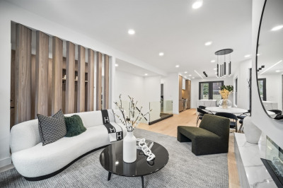 19 Leonard Ave #1