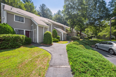 330 Sterling St #B-8 1