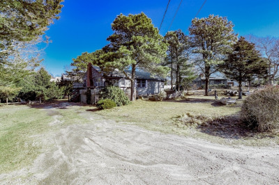 18 Ormond Dr
