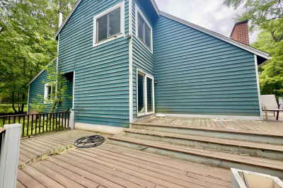 139 E Hill Rd 1
