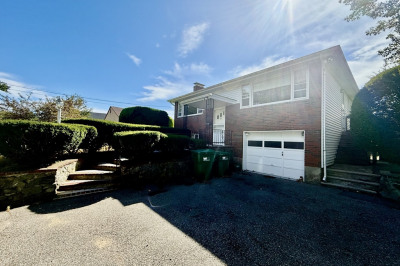 90 Grover Rd 1