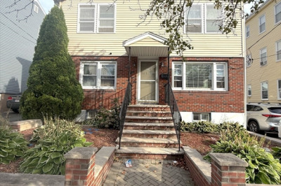 103 Swan Street 1