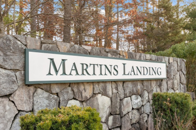 260 Martins Lndg #309