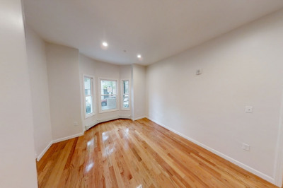 130 Putnam St #1 1
