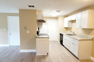 2 Squire Court #3