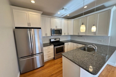 15 Dana Ave #6