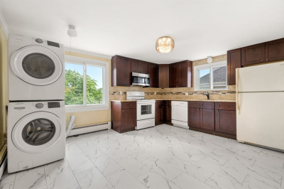 106 Barnes Ave #3