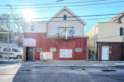 240 Essex St 1