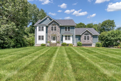 322 Nashua Road 1