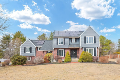 22 Colonial Drive 1