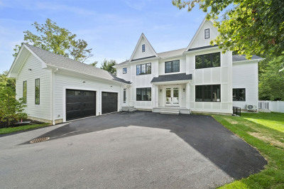 42 Bow Road 1