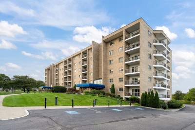 64 Broad Reach #108 1