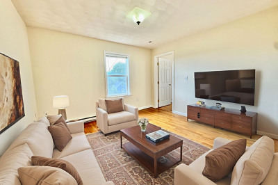 7r Center St #1 1