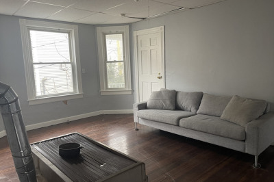 67 Peckham St #2