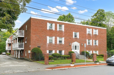 276 Albion Street #17 1