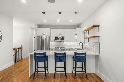 50 Cottage St #1 1