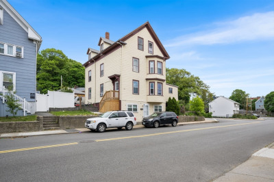 81-83 Walnut St 1