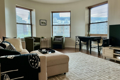 636 Beacon #303 1